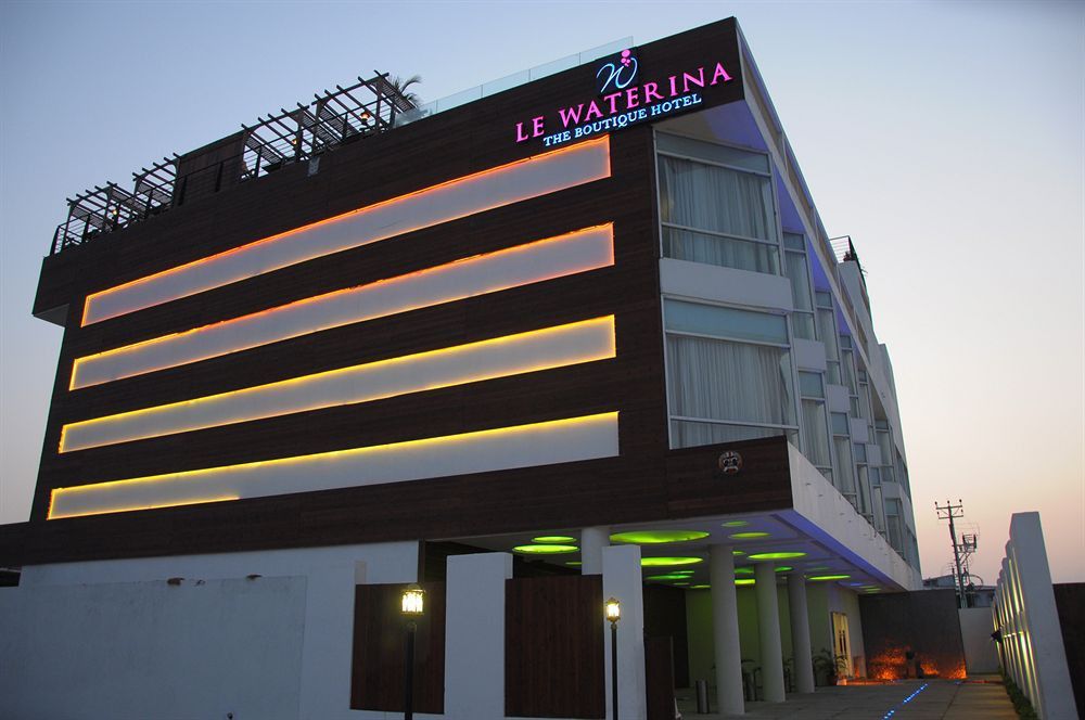 The Bentley Seaside Boutique Hotel Chennai Eksteriør billede
